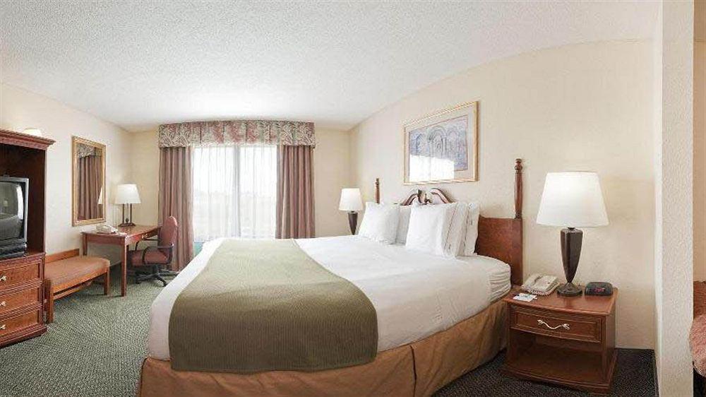 Holiday Inn Express Hotel & Suites Olive Branch By Ihg Exteriér fotografie