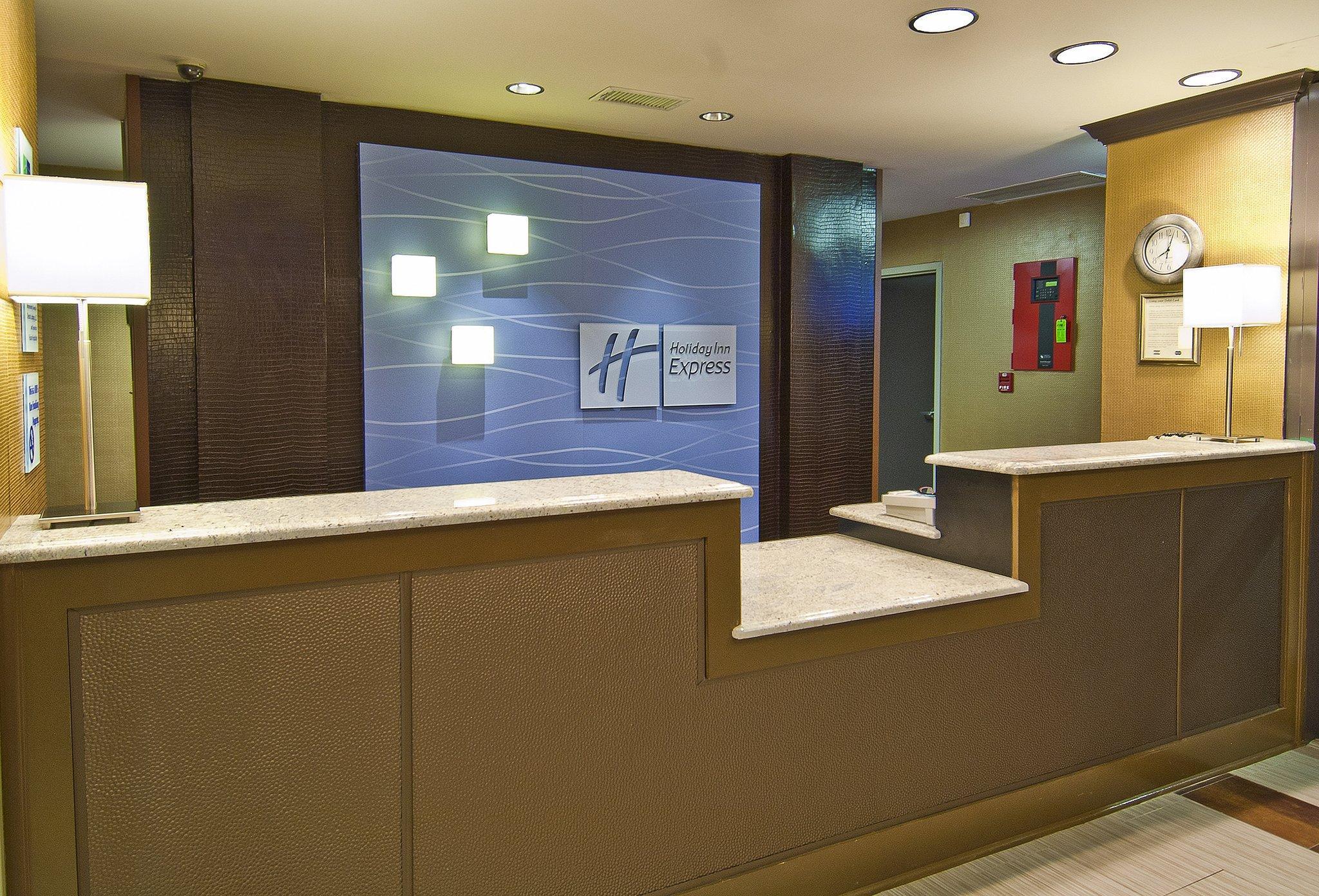 Holiday Inn Express Hotel & Suites Olive Branch By Ihg Exteriér fotografie